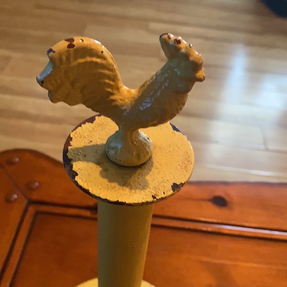 Rooster paper towel holder - Picture 5 of 8